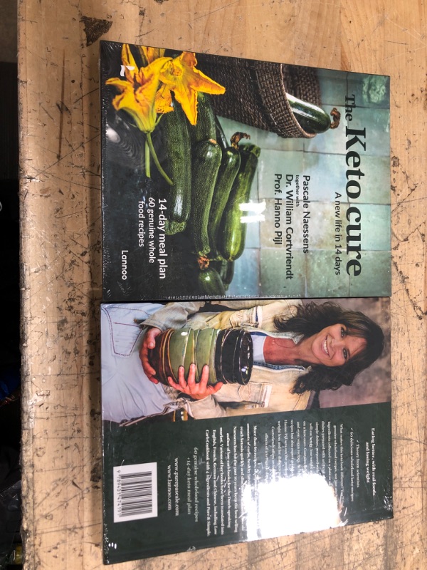 Photo 2 of ** SETS OF 2 **
The Keto Cure: A New Life in 14 Days Hardcover – May 31, 2021
