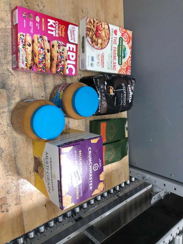Photo 1 of ** EXP: AUG 07 2022 , JUN 16-22, 07 JUL 2022JUN 15 2022 , 06.17.22 , 30/09/2023 ** *** NON-REFUNDABLE ** ** SOLD AS IS **
AMAZON BUNDLE OF FOODS