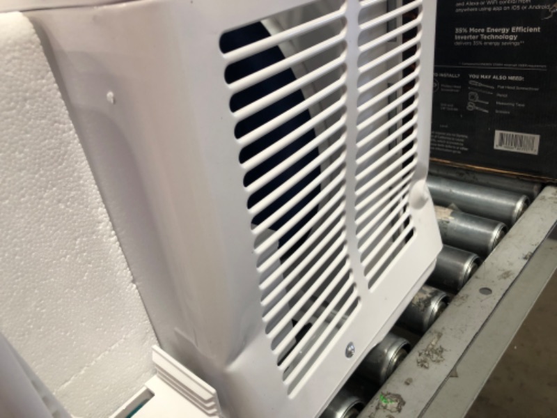 Photo 6 of (DENTED BACK CORNER; DAMAGED VENT LINING )Midea 8,000 BTU U-Shaped Smart Inverter Window Air Conditioner