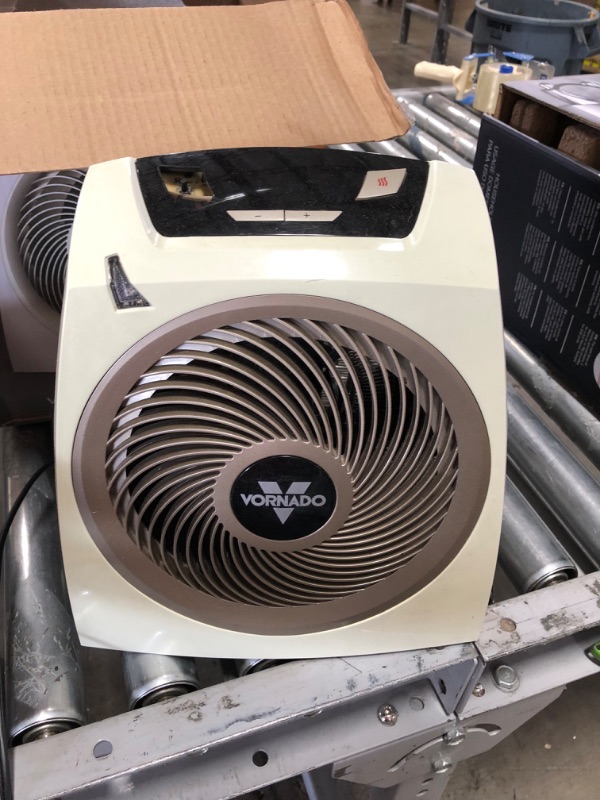 Photo 2 of *NONFUNCTIONAL* Vornado AVH10 Whole Room Heater with Auto Clima Te
