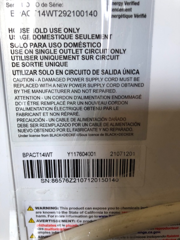 Photo 2 of **some components are broken**
BLACK+DECKER 8,000 BTU DOE (14,000 BTU ASHRAE) Portable Air Conditioner with Remote Control, White
