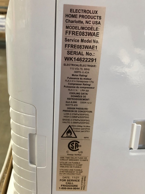 Photo 5 of MINOR DAMAGE Frigidaire FFRE083WA1 Window-Mounted Room Air Conditioner, 8,000 BTU, White
