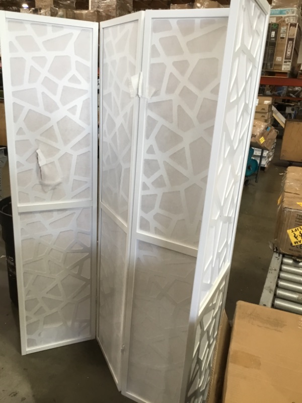 Photo 5 of (DAMAGED)Roundhill Furniture Giyano 4 Panel Screen Room Divider, White