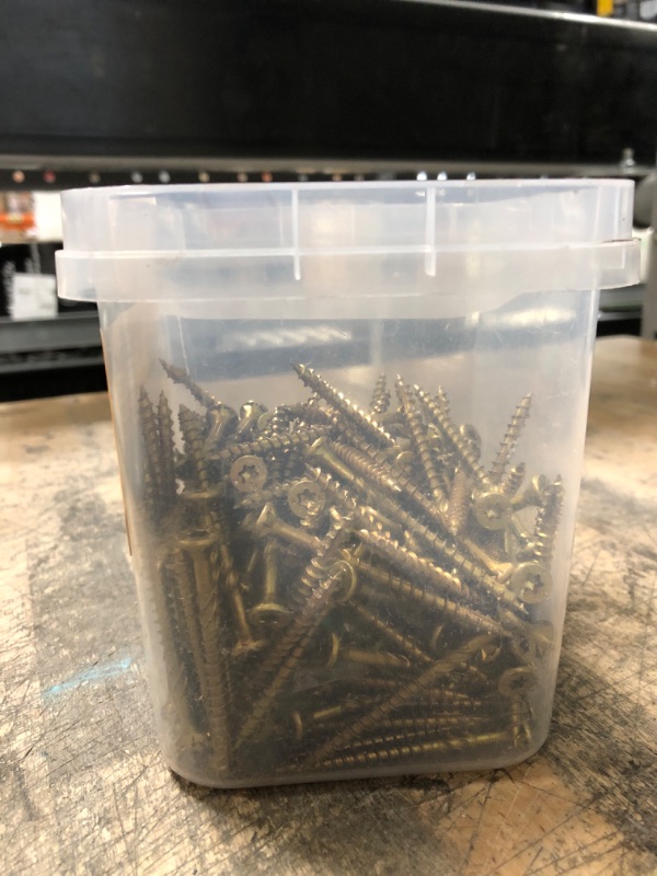 Photo 2 of #10 x 2-1/2 in. Star Drive Bugle Head R4 Multi-Purpose Wood Screw (240-Pack) no lid 
