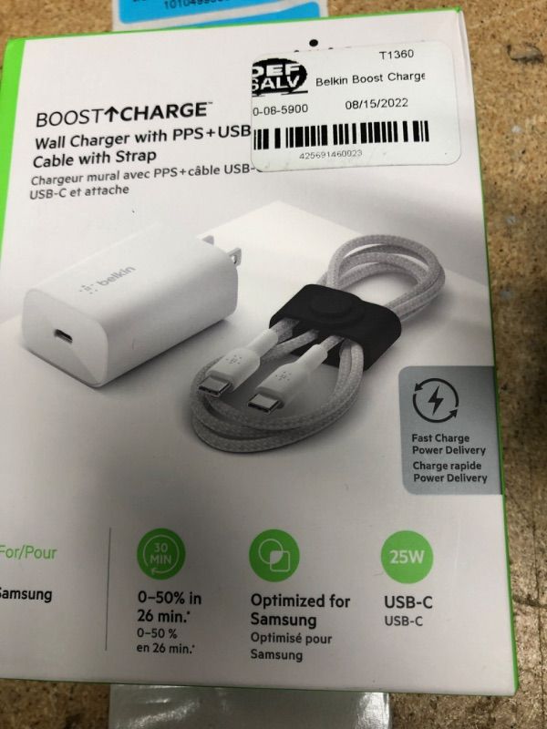 Photo 2 of Belkin Boost Charge PD (25W) PPS USB-C Wall Charger with Braided C-C Cable and Strap
