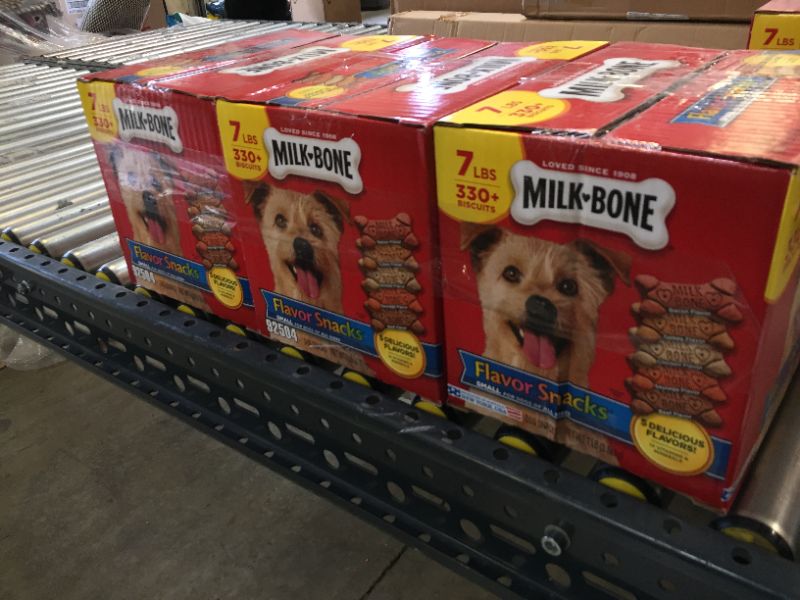 Photo 2 of 3 PACK, Milk-Bone Flavor Snacks Small Dog Treats, 7 Pound BEST BY 05/08/22
