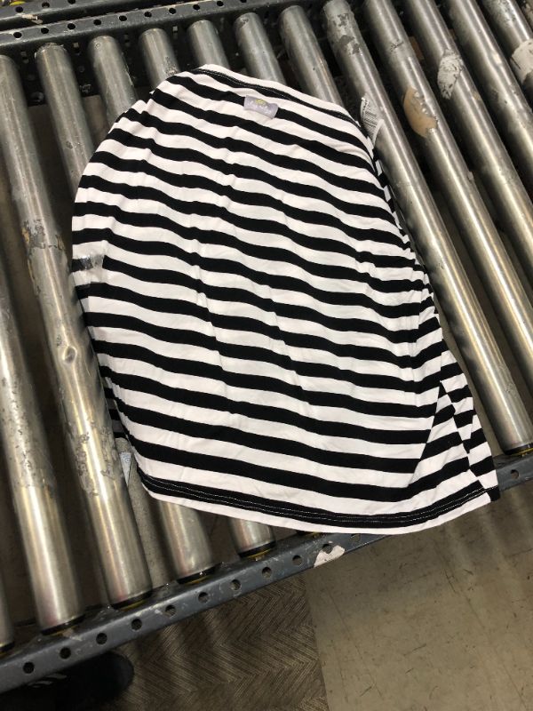 Photo 2 of Itzy Ritzy Mom Boss 4in1 Nursing Cover - Black/White Stripe

