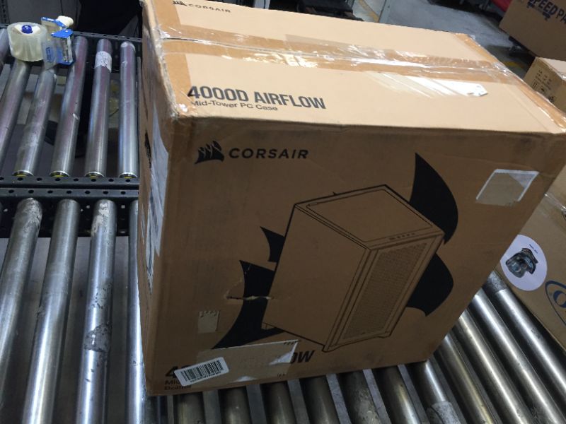 Photo 1 of CORSAIR 4000D AIRFLOW TMP GLSS, ONE LEG BROKEN OFF