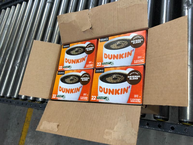 Photo 1 of Dunkin' Original Blend Medium Roast Coffee K-Cup Pods, 22 Count (Pack of 4)
2PACK 04/09/22