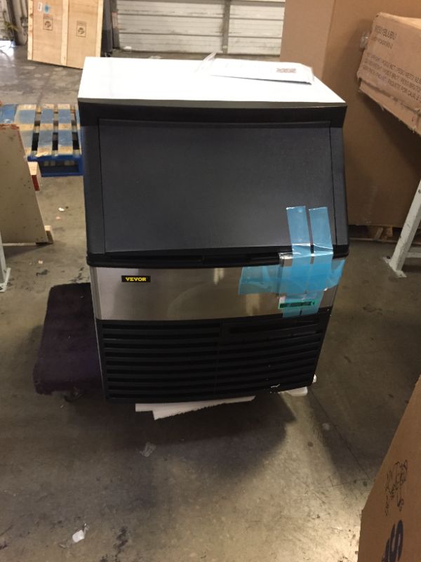 Photo 2 of VEVOR 110V Commercial Ice Machine