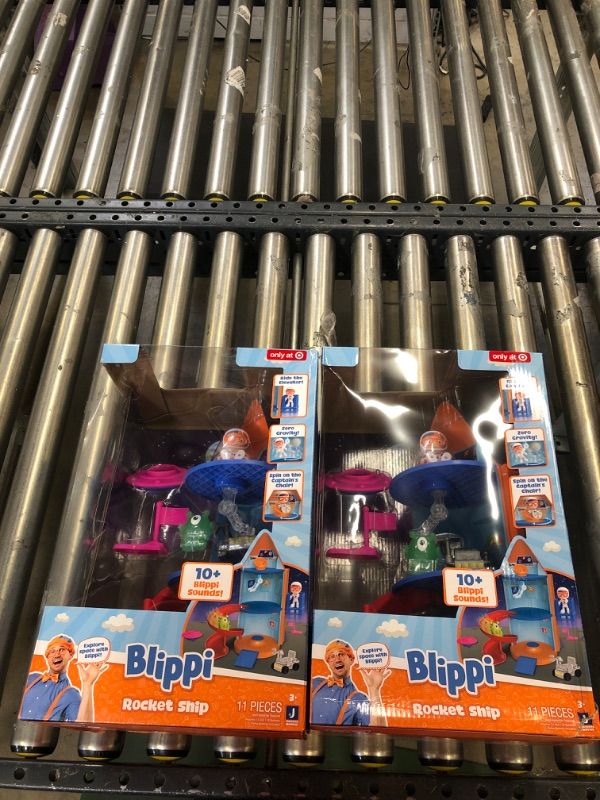 Photo 2 of Blippi Rocket Ship Large Playset, Pack of 2
