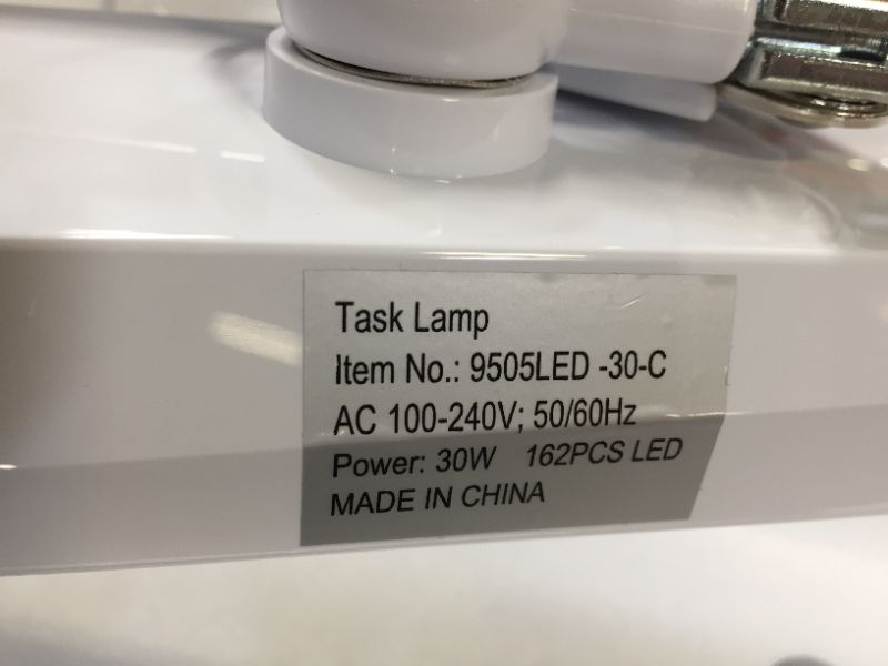 Photo 4 of 9505LED 30W professional task light sewing work lamp
