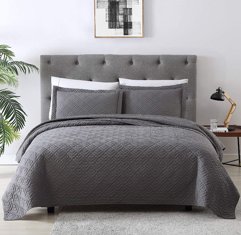 Photo 1 of EXQ Home Summer Quilt Set Full Queen Size Grey 3 Piece,Lightweight Microfiber Soft Coverlet Squares Pattern Bedspread Set for All Season(1 Quilt,2 Pillow Shams)
