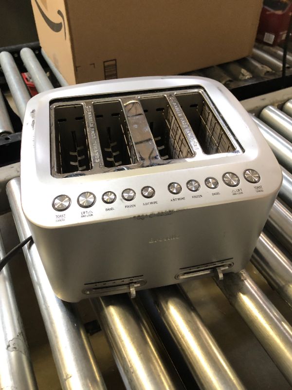 Photo 3 of Breville BTA840XL Die-Cast 4-Slice Smart Toaster, Stainless Steel--------- HEAVY PREVIOUS USE AND SCUFFS 