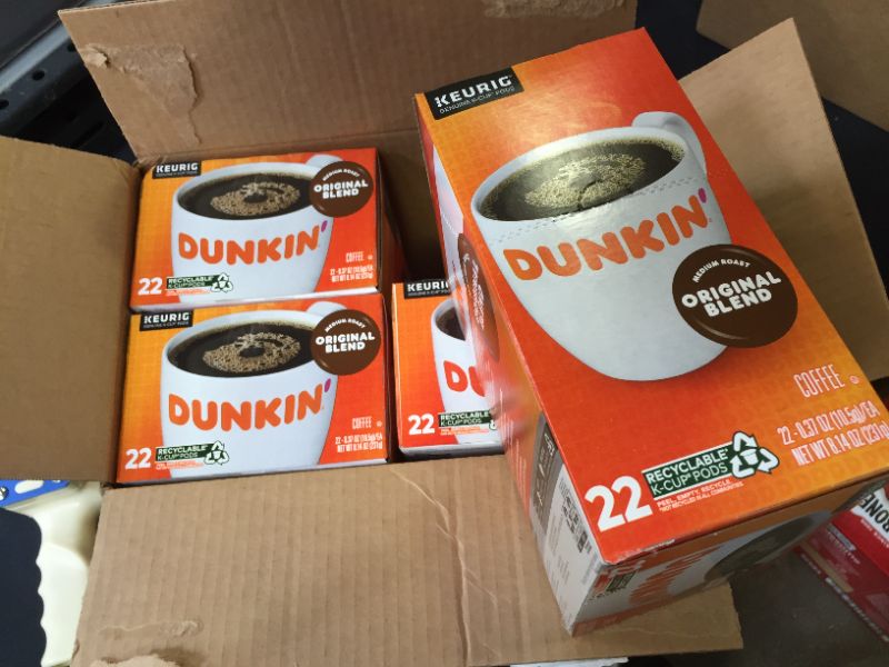 Photo 3 of Dunkin' Original Blend Medium Roast Coffee, 88 Count K-Cup Pods, 22 Count (Pack of 4) 2PACK BB 4/25/22