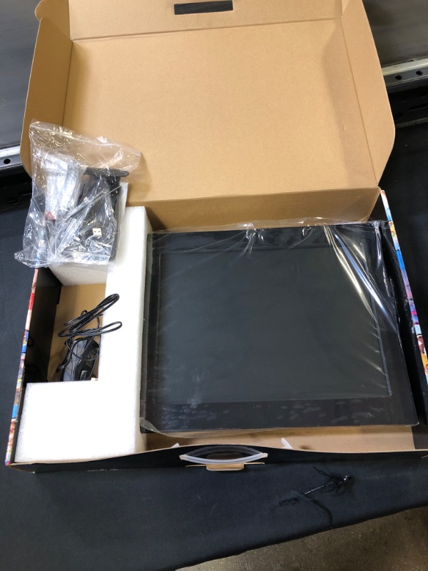 Photo 1 of Aluratek (ADMPF315F) 15 Inch Digital Photo Frame - Black
