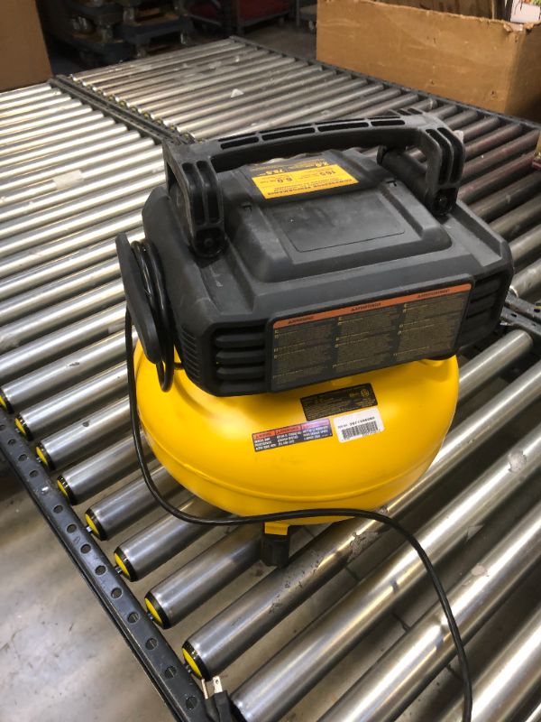 Photo 6 of DEWALT Pancake Air Compressor, 6 Gallon, 165 PSI (DWFP55126)
