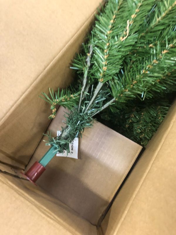 Photo 1 of 4ft unlit tree 