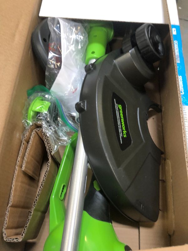 Photo 4 of Greenworks 40V 13-Inch Cordless String trimmer, Battery Not Included, 21332