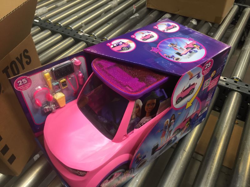 Photo 2 of Barbie: Big City, Big Dreams Transforming Vehicle Playset

