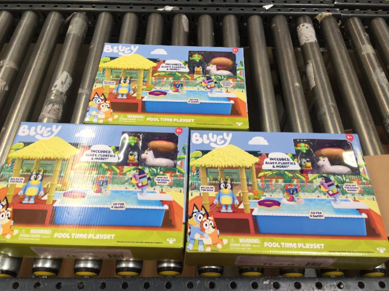 Photo 1 of 3 pack Bluey Pool Time Playset