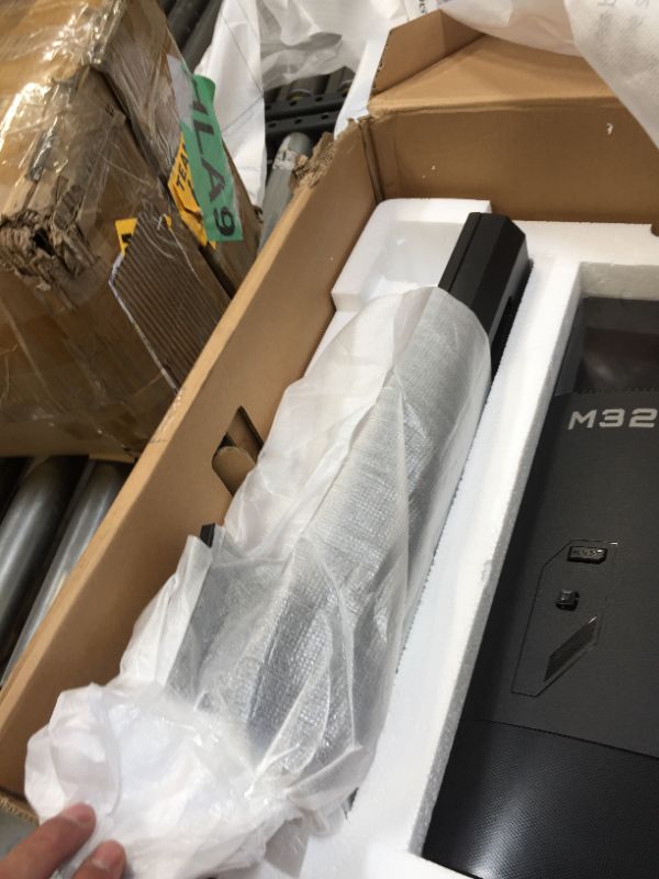 Photo 1 of GIGABYTE M32U 32" 144Hz 4K FreeSync Compatible Gaming Monitor, SS IPS, 3840x2160 Display, 1ms Response Time (MPRT), 1x Display Port 1.4, 2x HDMI 2.1, 3x USB 3.0, 1x USB Type C
