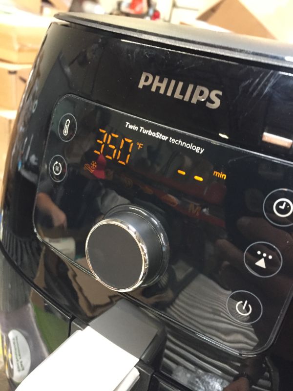 Photo 3 of Philips Kitchen Appliances Premium Digital Airfryer with Fat Removal Technology + Recipe Cookbook, 3 qt, Black, HD9741/99, X-Large
