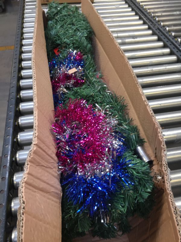 Photo 2 of 6FT CHRISTMAS TREE INCLUDE 150 CHRISTMAS ORNAMENTS ARTIFICIAL PINE XMAS TREES