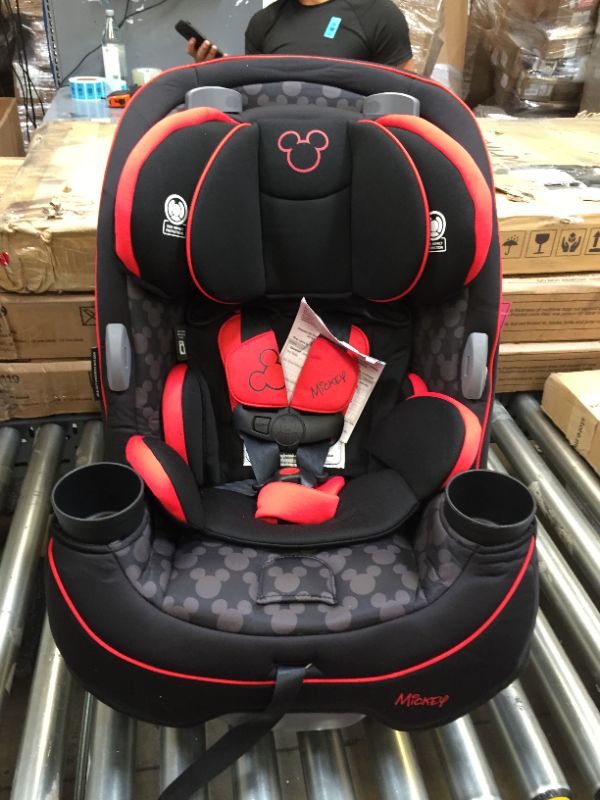 Photo 2 of Disney Baby Grow and Go All-in-One Convertible Car Seat, Rear-facing 5-40 pounds, Forward-facing 22-65 pounds, and Belt-positioning booster 40-100 pounds, Simply Mickey
