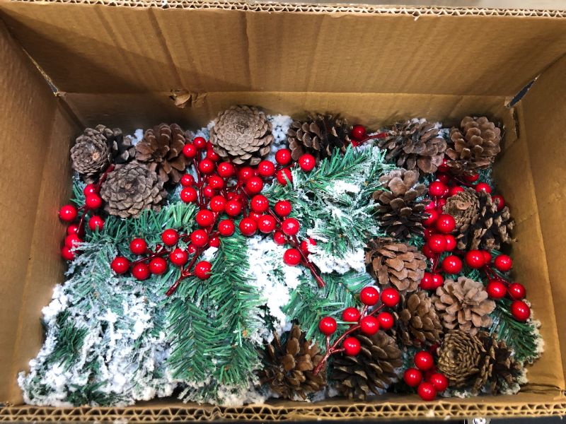 Photo 3 of Extra Long Artificial Christmas Garland and Wreath,Decorated with Pine Cone and Red Berrie Christmas Wreath Mantle Decoration for Outdoor Indoor (Snow Green, 106INCH)
