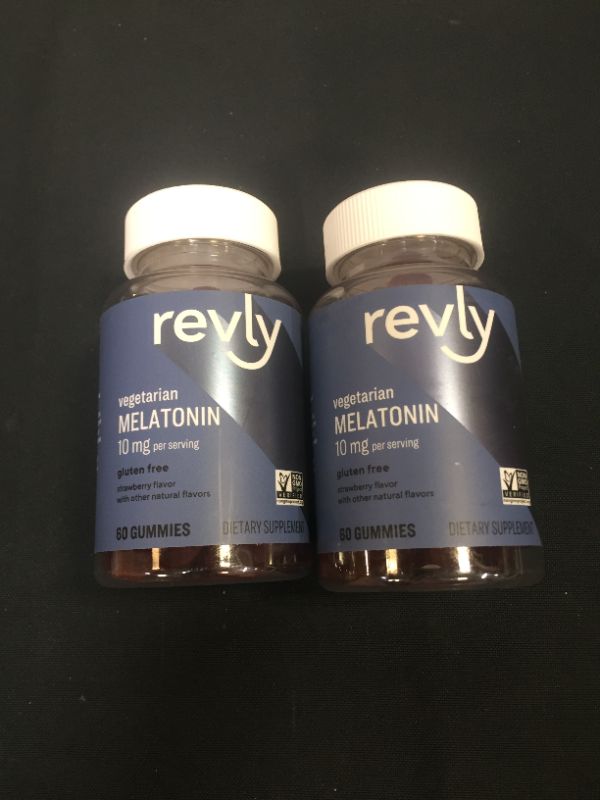 Photo 2 of 2 PACK - Amazon Brand - Revly - Melatonin 10mg Gummies - Supports Restful Sleep - Strawberry - 60ct
EXP 07/2022