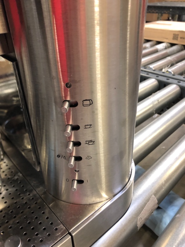 Photo 1 of Espressione Stainless Steel Machine Espresso and Coffee Maker, 1.5 L
TOP IS BENT, SOME PARTS ARE DIRTY, SEE PICTURES PLEASE.
ITEM DOES TURN ON.