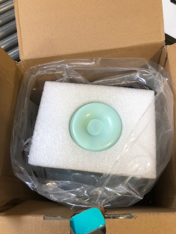 Photo 1 of Bottle Sterilizer, Baby Bottle Steam Sterilizer Sanitizer for Baby Bottles Pacifiers Breast Pumps Large Capacity and 99.99% Cleaned in 8 Mins green