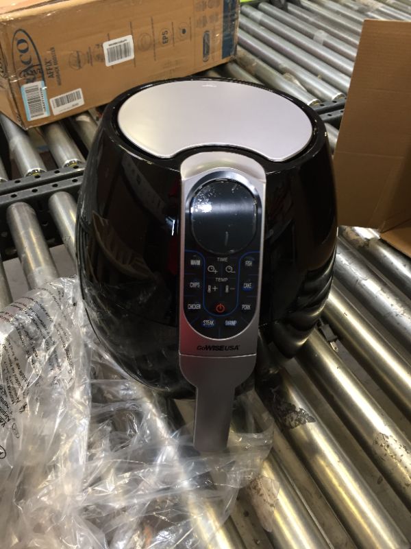 Photo 2 of GoWISE USA 3.7-Quart Programmable Air Fryer with 8 Cook Presets, GW22638 - Black
