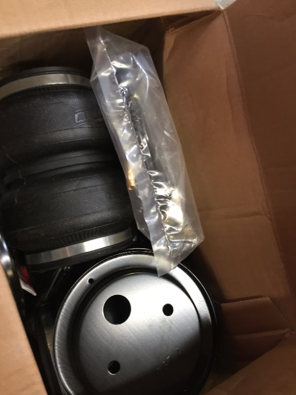 Photo 2 of Air Lift 88295 LoadLifter 5000 Ultimate Air Suspension Kit
