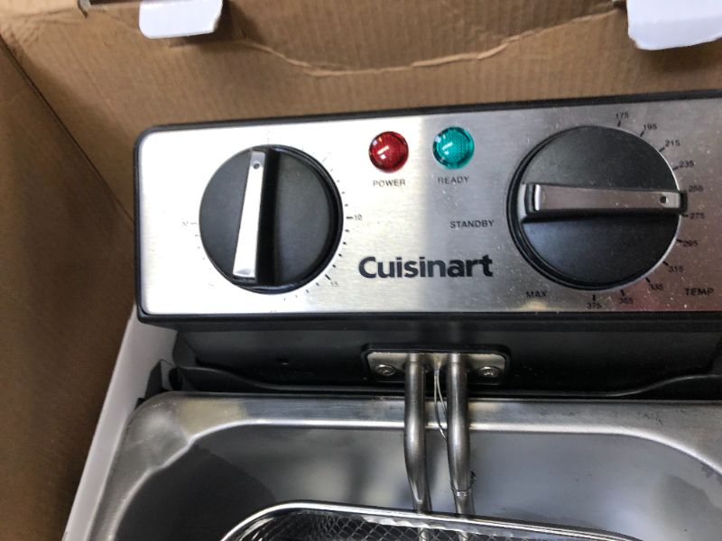 Photo 2 of Cuisinart CDF-200P1 Professional Deep Fryer, 1 gallon, Stainless Steel
