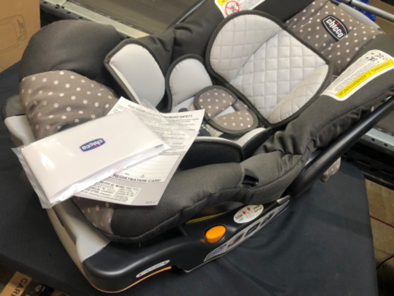 Photo 4 of Chicco KeyFit 30 Infant Car Seat with Base, Usage 4-30 Pounds, Lilla  [ box opened / not used ] 
