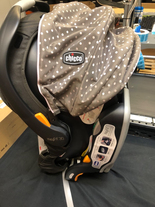 Photo 3 of Chicco KeyFit 30 Infant Car Seat with Base, Usage 4-30 Pounds, Lilla  [ box opened / not used ] 
