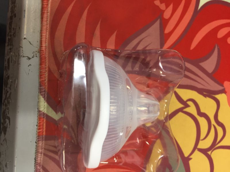 Photo 1 of Kiinde TG-N-001-NA Twist Breastfeeding Gift Set
