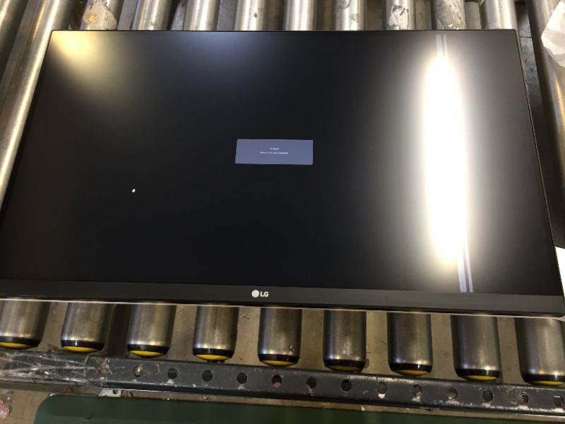 Photo 3 of LG 27UL850-W 27 Inch UHD (3840 x 2160) IPS Display with VESA DisplayHDR 400 and USB Type-C Connectivity, White---OPEN BOX---3" OF DEAD SCREEN/ARTIFACT---
