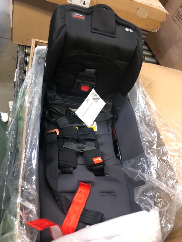 Photo 2 of Radian 3R All-in-One Convertible Car Seat