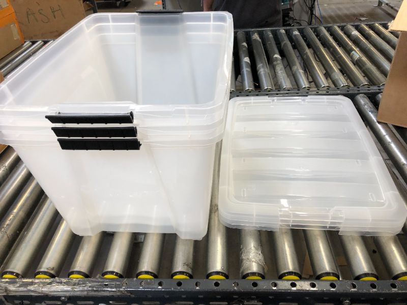 Photo 6 of IRIS USA 54 Qt Clear Plastic Storage Box with Latches, 3 Pack --- lid cracking