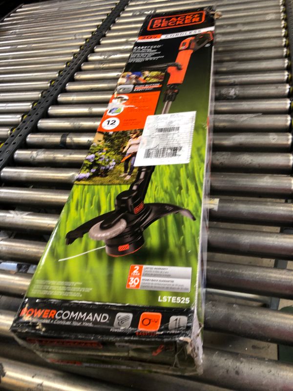 Photo 1 of Black and Decker LSTE525 Lithium String Trimmer - 20V