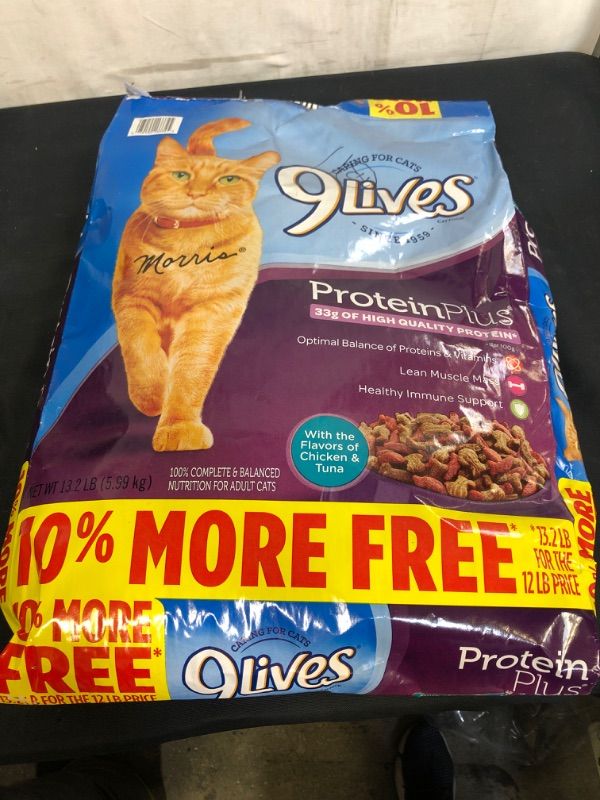 Photo 2 of 9Lives Protein Plus Dry Cat Food Bonus Bag, 13.2Lb EXP 04/22/22