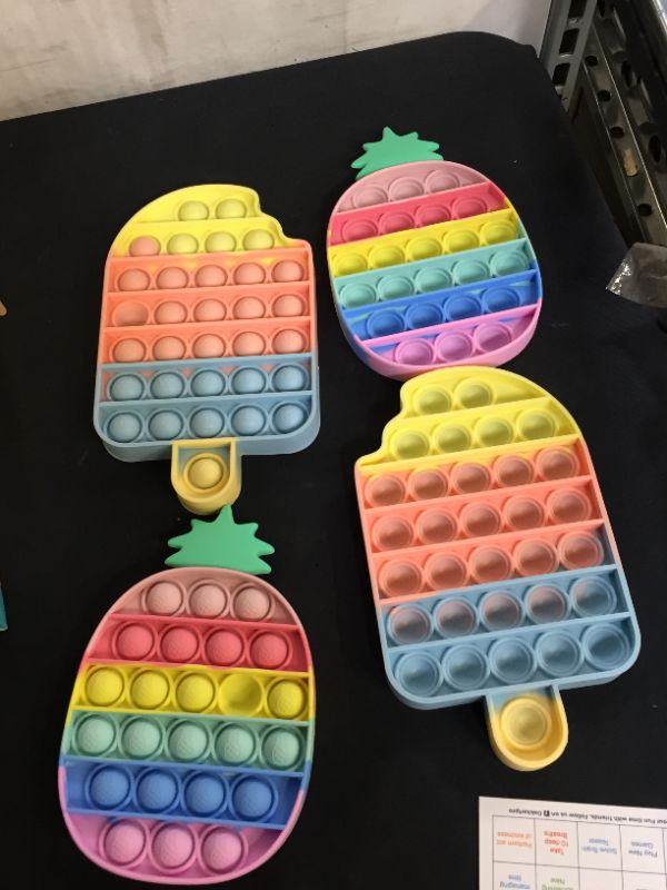 Photo 2 of Oakkart Push Pop Fidget Toy 2 pcs it Bubble Popping Sensory Toys Silicone fidget poppers Game Rainbow Icecream Pop its Pineapple 2 Pack for Boys Girls Autism
2 pack 