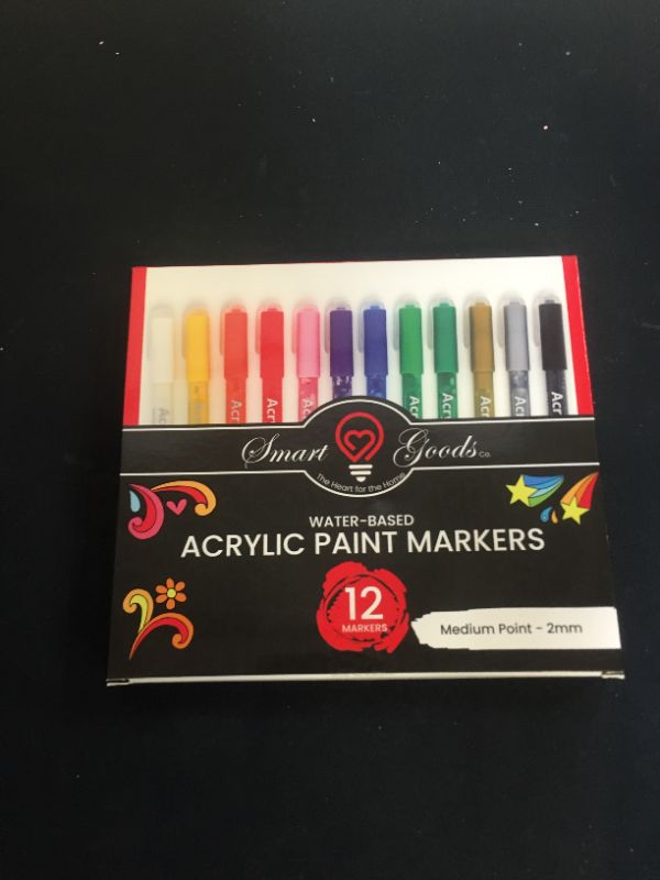 Photo 1 of acrylic paint markers (factory sealed)