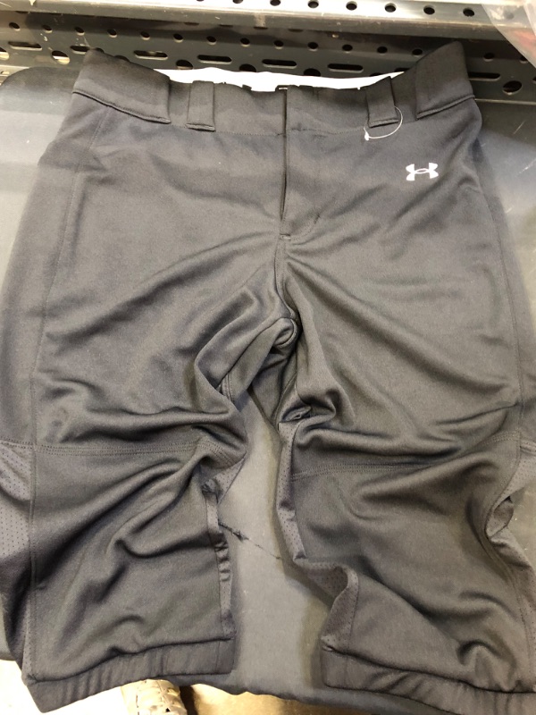 Photo 1 of MENS UNDERARMOR BASEBALL CAPRIS SIZE LG 