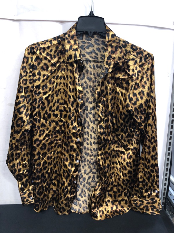 Photo 1 of SATIN MENS ANIMAL PRINT BUTTON UO SHIRT, SIZE M 