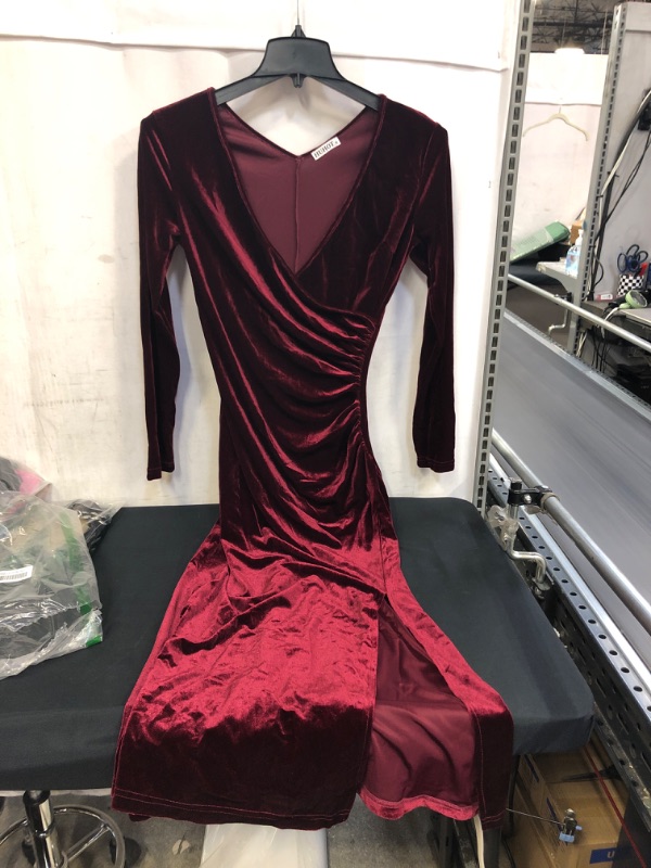 Photo 2 of HUHOT Womens Wrap V Neck Long Sleeve Split Wrap Velvet Elegant Bodycon Ruched Cocktail Party Midi Dress
 SIZE M 