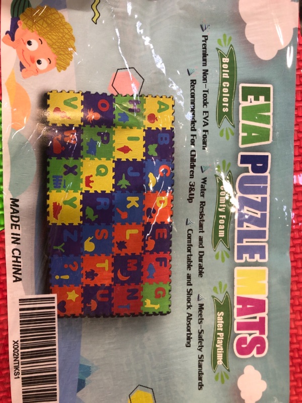 Photo 1 of EVA PUZZLE MATS FOR KITS, 28 LOCKING MATS, SEE PICTURES PLEASE.